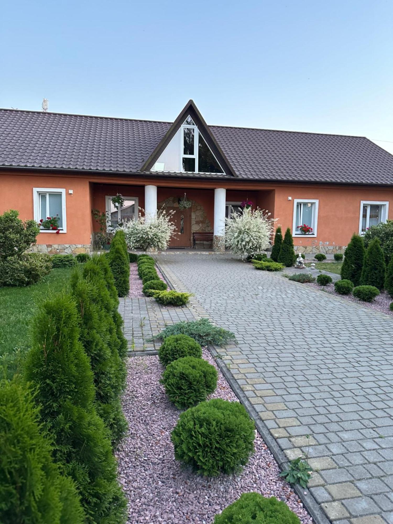 Лукі Villa Svitiaz Eksteriør billede